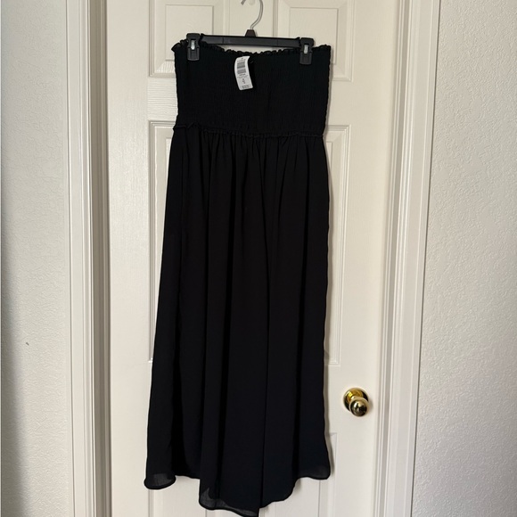 Jumpsuit - Picture 2 of 3